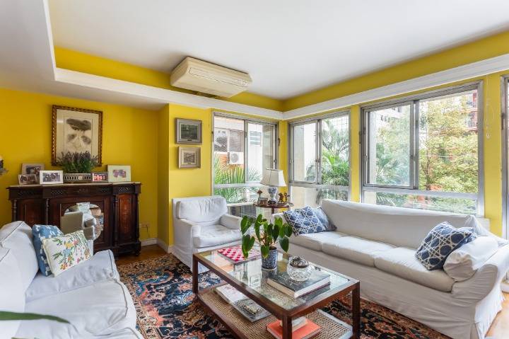 Apartamento com 172 m², 3 quartos sendo 1 suíte à venda no bairro Jardim América. - Andréa Vallis