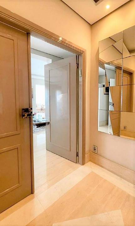 Apartamento à venda com 2 quartos, 236m² - Cidade Jardim,São Paulo