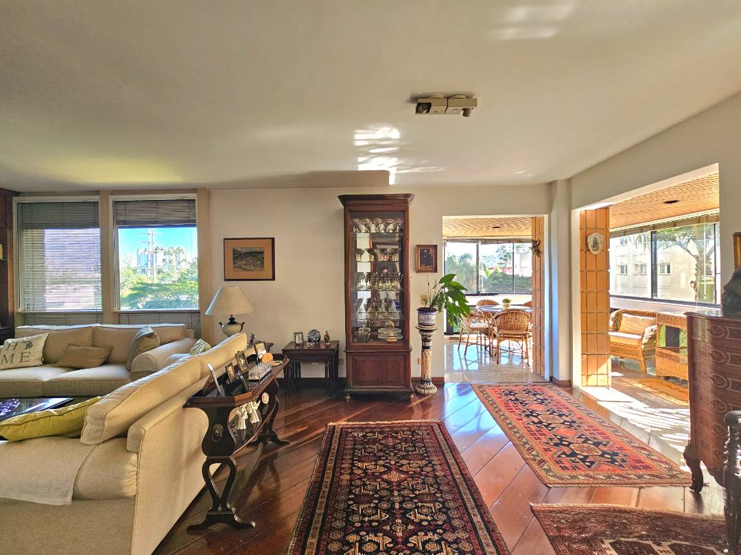 Apartamento à venda com 3 quartos, 155m² - Jardim Paulistano,São Paulo