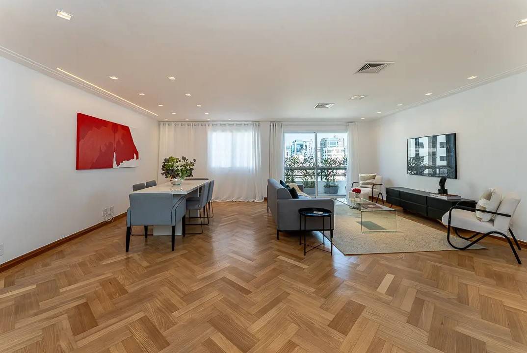 - Apartamento com 143 m², 2 quartos sendo 2 suítes à venda no bairro Itaim Bibi.