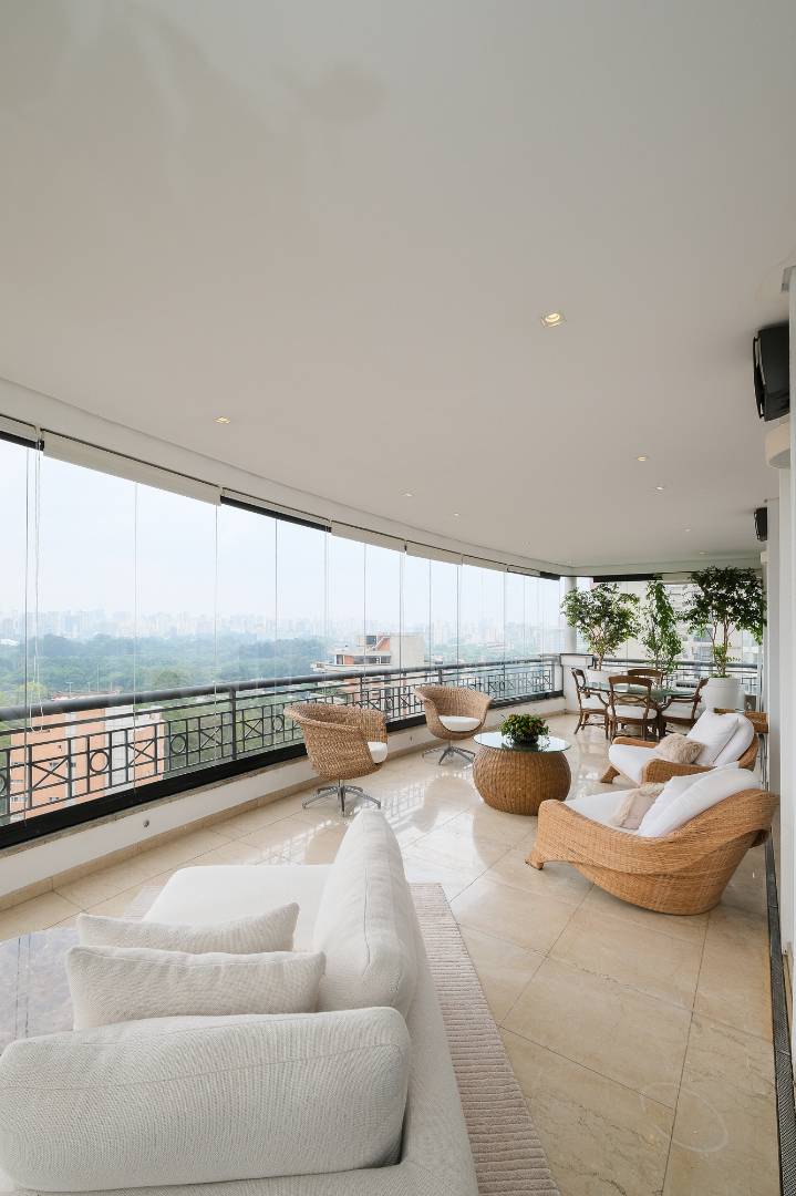 Cobertura à venda com 4 quartos, 649m² - Vila Nova Conceição,São Paulo