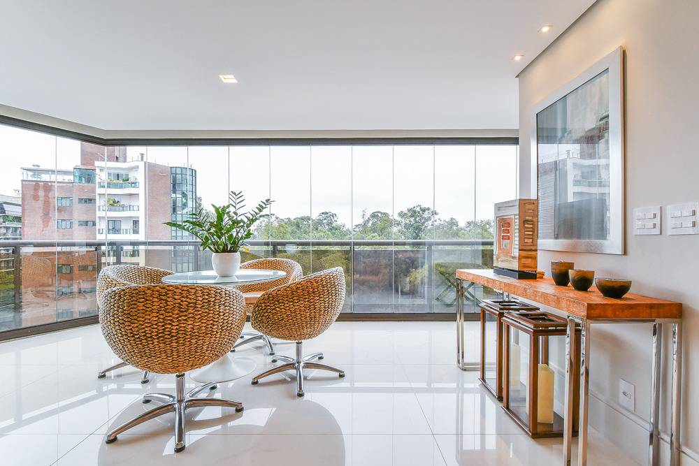 Apartamento à venda com 3 quartos, 244m² - Vila Nova Conceição,São Paulo