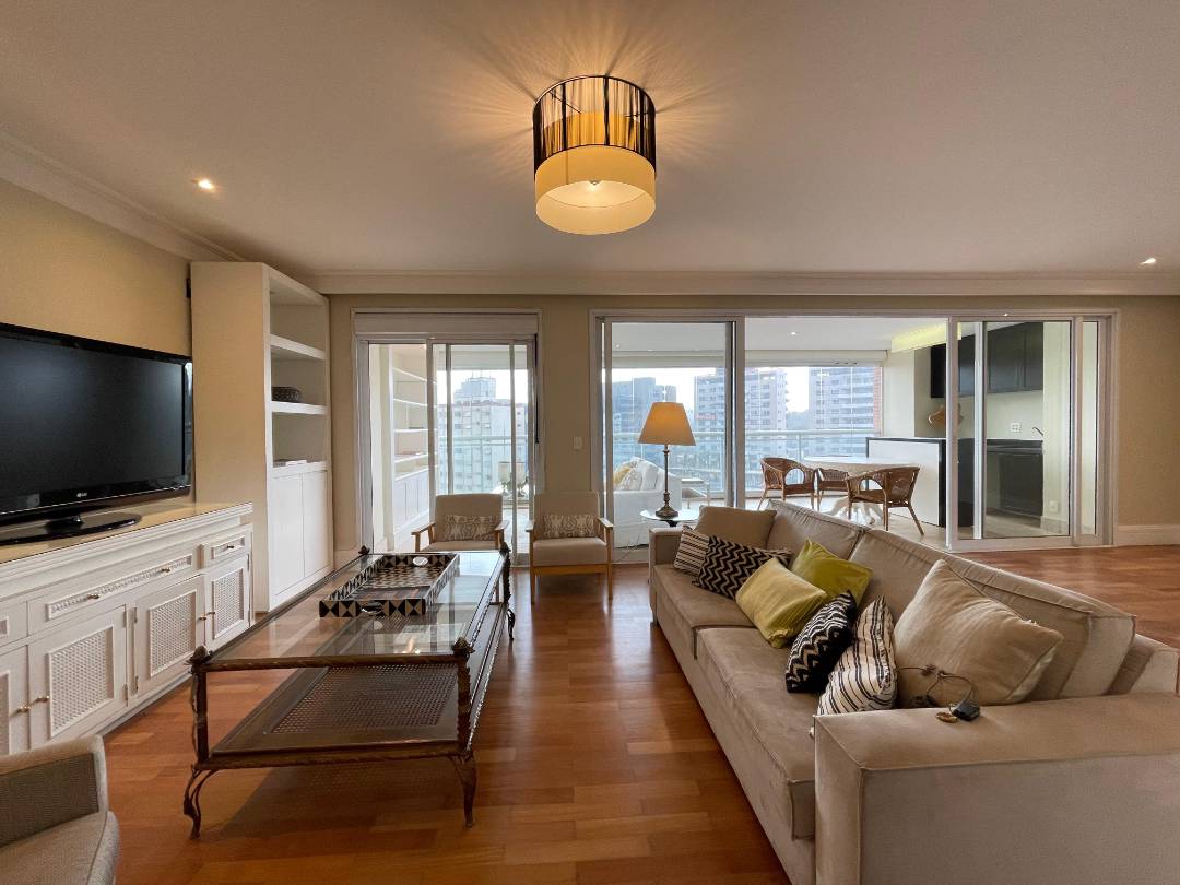 Apartamento à venda com 3 quartos, 204m² - Itaim Bibi,São Paulo