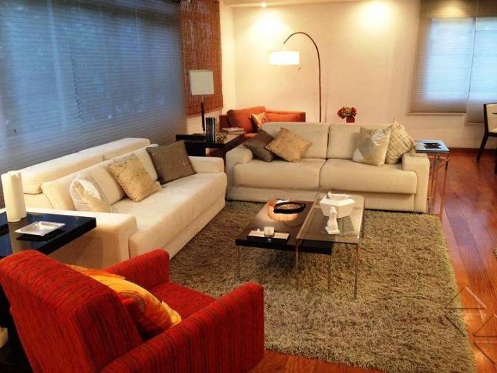 Apartamento com 180 m², 2 quartos sendo 2 suítes à venda no bairro Itaim Bibi. - Andréa Vallis