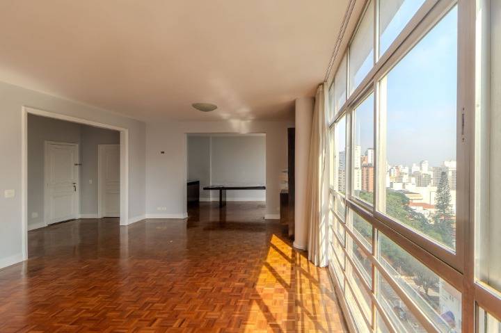 - Apartamento com 228 m², 3 quartos sendo 2 suítes à venda no bairro Jardim América.