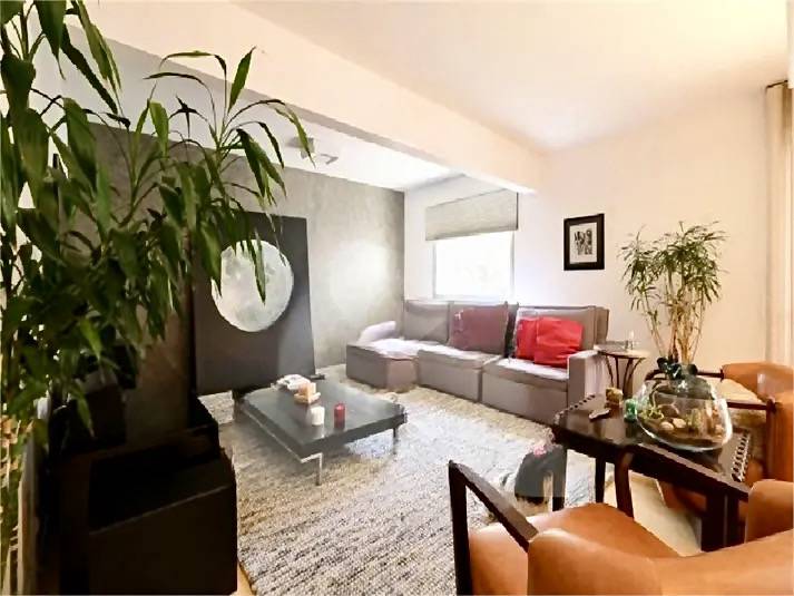 Apartamento à venda com 2 quartos, 140m² - Vila Nova Conceição,São Paulo