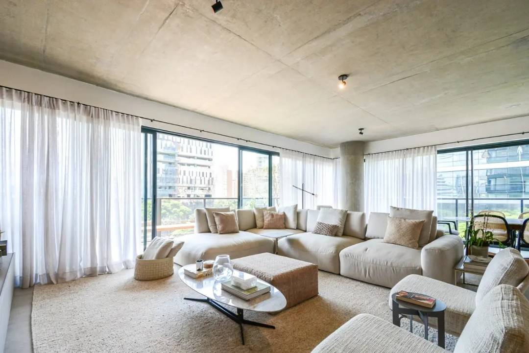 - Apartamento com 157 m², 2 quartos sendo 2 suítes à venda no bairro Vila Olímpia.