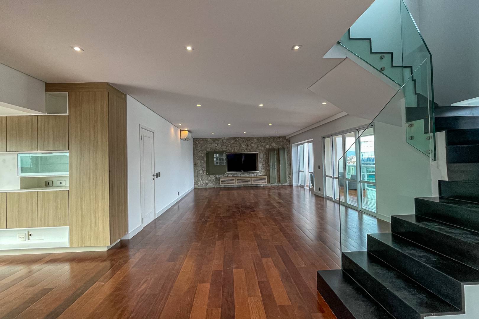 Cobertura para venda ou locação com 4 quartos, 354m² - Itaim Bibi,São Paulo