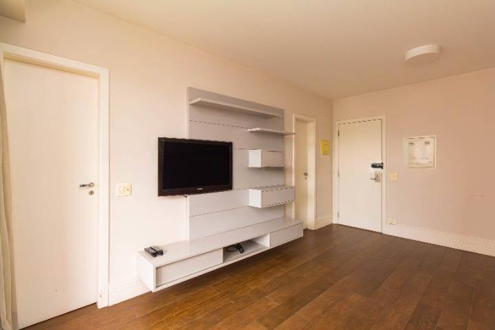 - Apartamento com 48 m², 1 quarto sendo 1 suíte à venda no bairro Vila Nova Conceição.