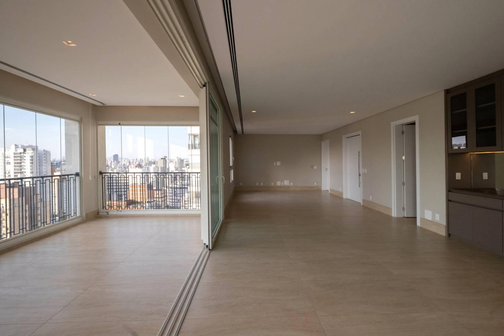 Apartamento à venda com 4 quartos, 275m² - Vila Olímpia,São Paulo