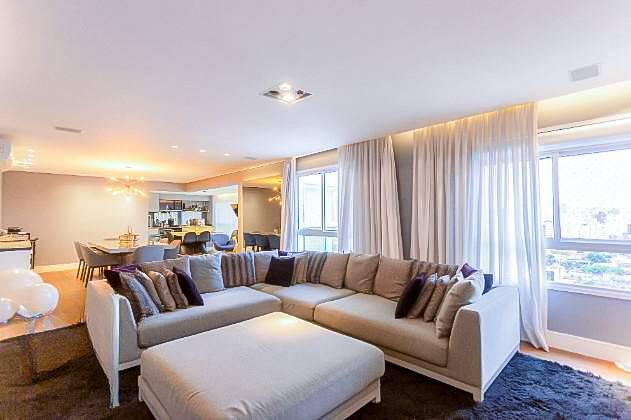 - Apartamento com 210 m², 4 quartos sendo 4 suítes à venda no bairro Vila Olímpia.