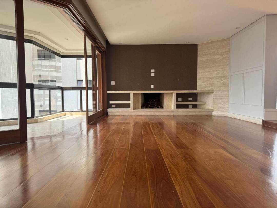 - Apartamento com 236 m², 4 quartos sendo 4 suítes à venda no bairro Jardim Fonte do Morumbi.