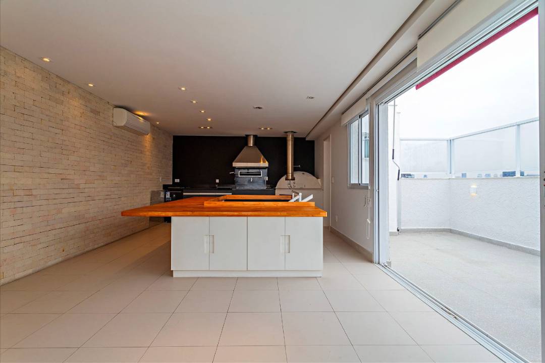 Cobertura à venda com 2 quartos, 182m² - Vila Nova Conceição,São Paulo