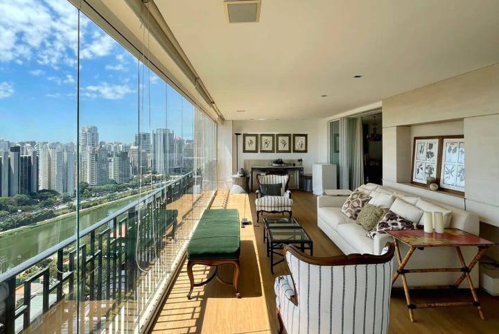 Apartamento com 300 m², 3 quartos sendo 3 suítes à venda no bairro Cidade Jardim. - Andréa Vallis