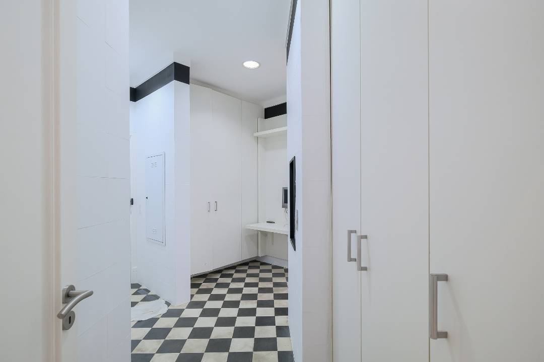 - Apartamento com 532.98 m², 3 quartos sendo 3 suítes para alugar no bairro Jardim Guedala.