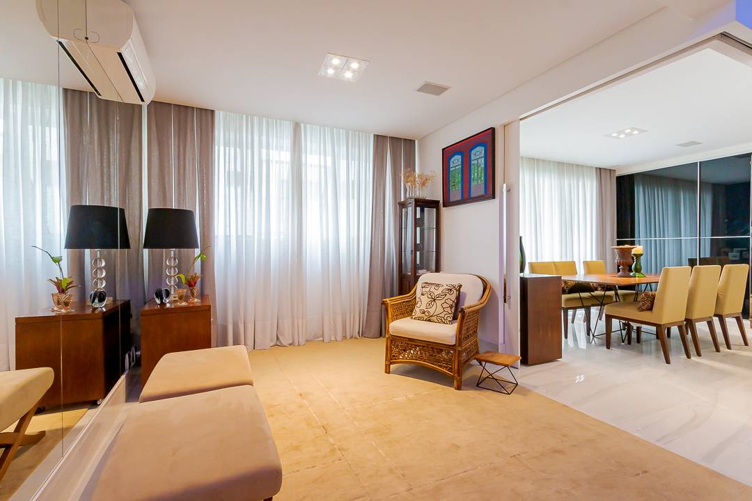 - Apartamento com 112.78 m², 2 quartos sendo 2 suítes à venda no bairro Moema.