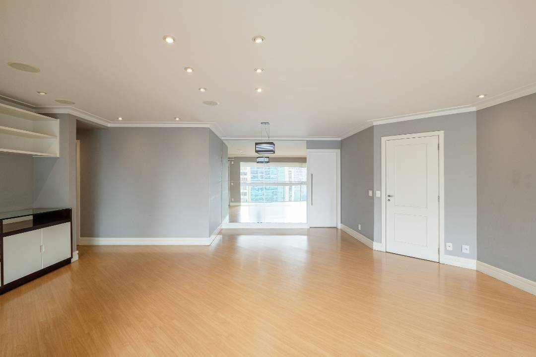 Apartamento à venda com 3 quartos, 124m² - Vila Olímpia,São Paulo