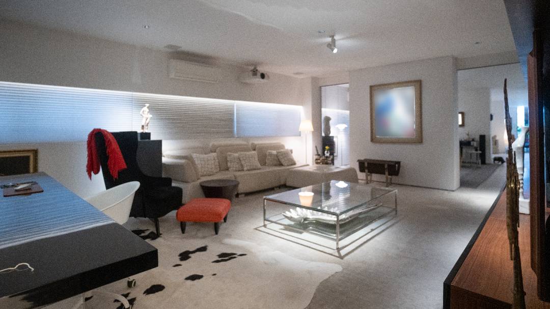 - Apartamento com 470 m², 2 quartos sendo 2 suítes à venda no bairro Consolação.