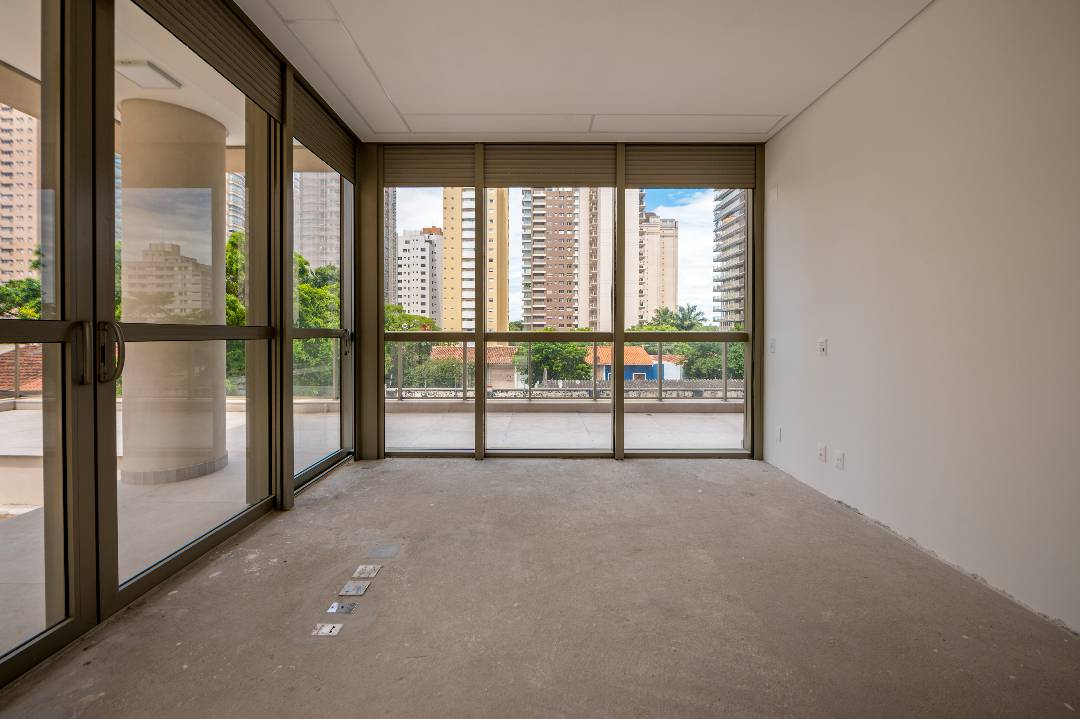 - Oportunidade única de apartamento com 520.39 m² e 3 suítes à venda no bairro Ibirapuera.