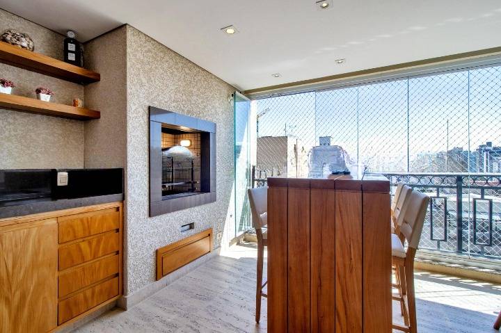 - Apartamento com 156 m², 3 quartos sendo 2 suítes à venda no bairro Vila Olímpia.