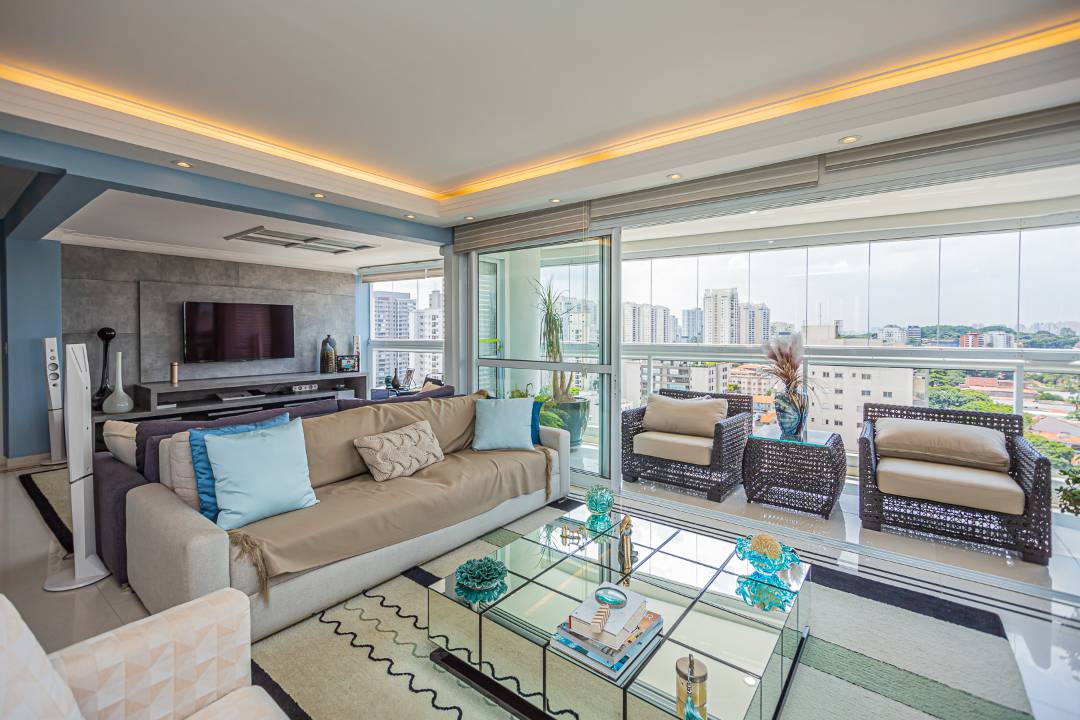 - Apartamento com 175 m² com 3 suítes e vista verde à venda no bairro Vila Leopoldina.