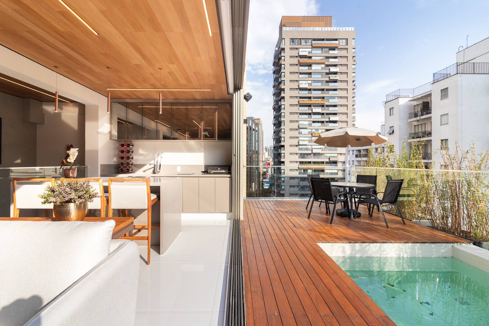 Cobertura para venda ou locação com 2 quartos, 249m² - Itaim Bibi,São Paulo