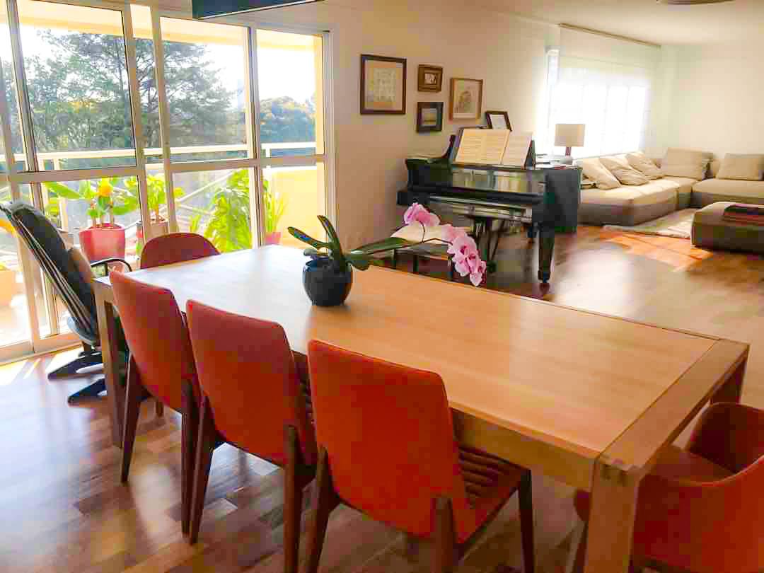 - Apartamento com 230 m², 4 suítes à venda no bairro Vila Mariana.