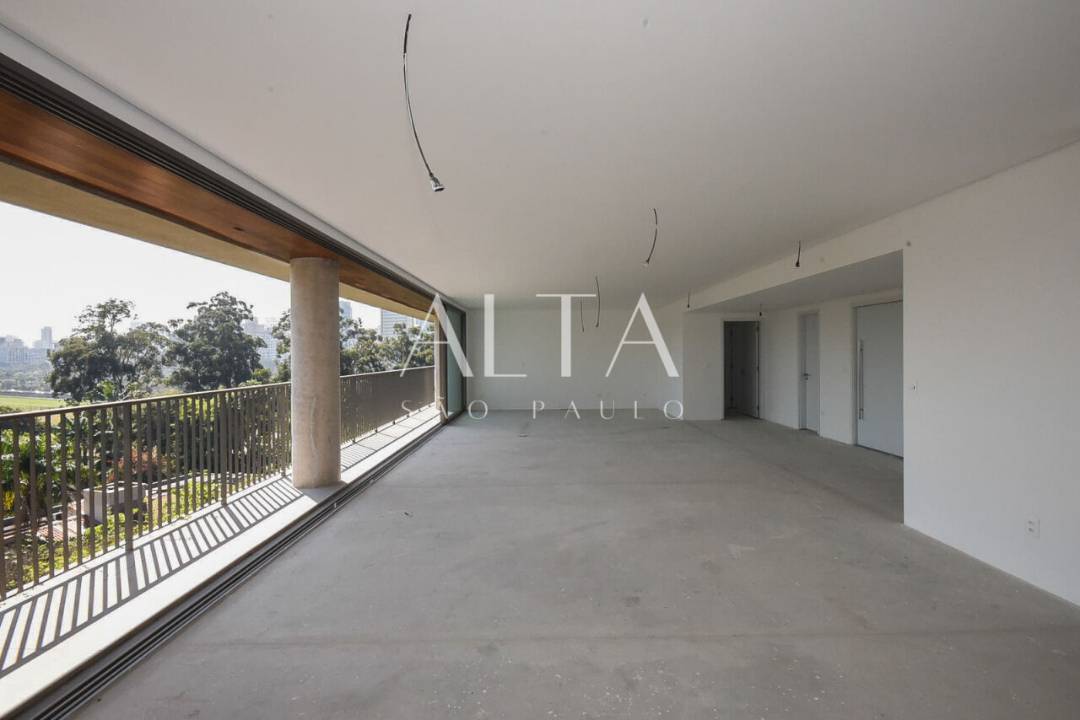 - Apartamento com 252 m², 3 quartos sendo 3 suítes à venda no bairro Cidade Jardim.