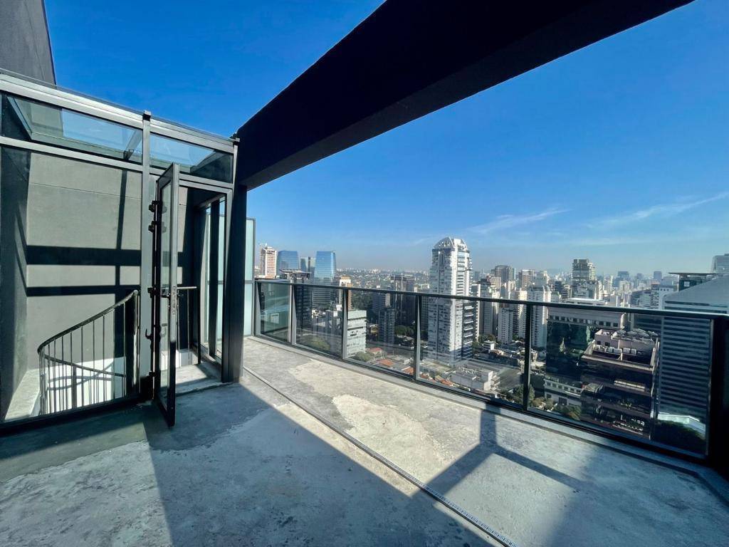 Cobertura à venda com 1 quarto, 76m² - Vila Olímpia,São Paulo