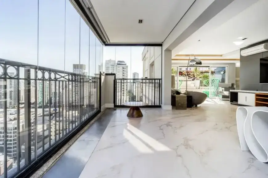 Cobertura para venda ou locação com 4 quartos, 310m² - Vila Nova Conceição,São Paulo