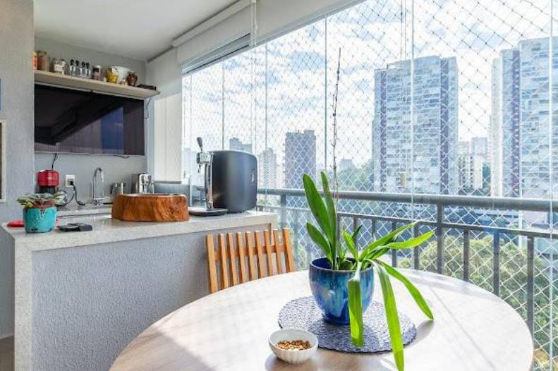 - Apartamento com 130 m², 1 quarto sendo 1 suíte à venda no bairro Vila Suzana.