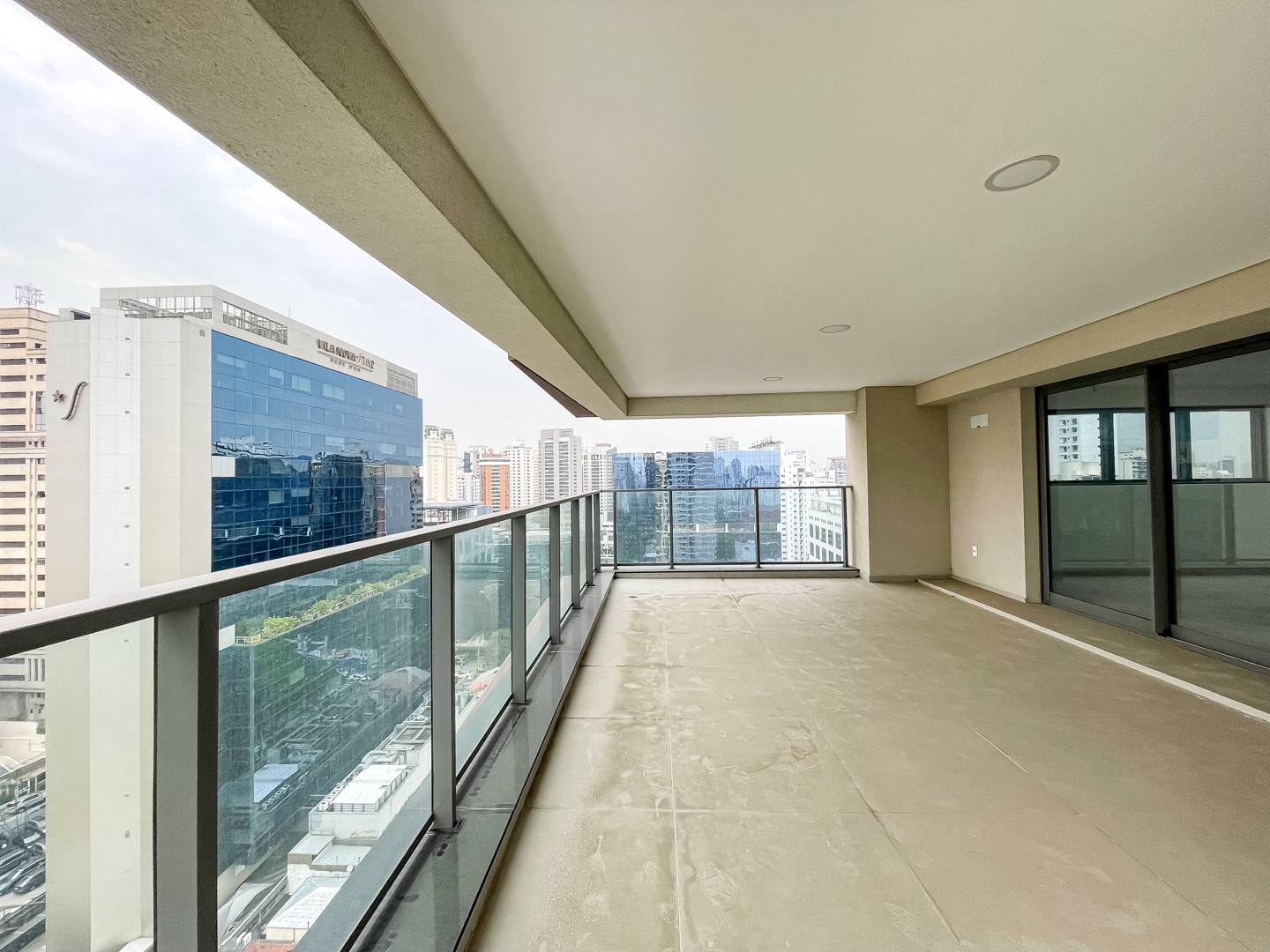 Apartamento à venda com 4 quartos, 254m² - Itaim Bibi,São Paulo