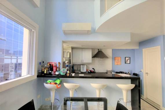 - Apartamento triplex com 90m², 1 quarto sendo 1 suíte à venda no bairro Itaim Bibi.