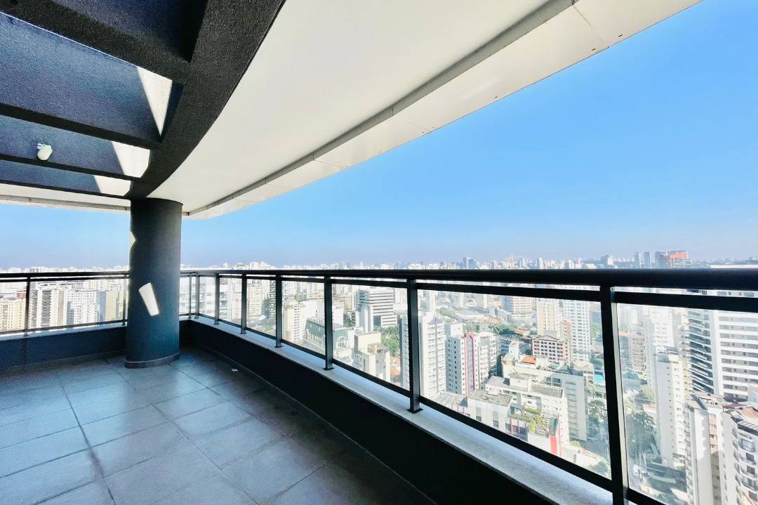 Cobertura à venda com 4 quartos, 345m² - Vila Nova Conceição,São Paulo