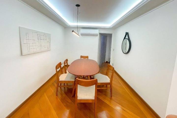 - Apartamento com 130 m², 3 quartos sendo 1 suíte à venda no bairro Jardins.