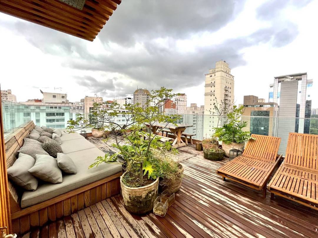 Cobertura para venda ou locação com 4 quartos, 390m² - Vila Nova Conceição,São Paulo