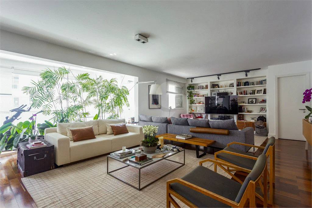 Cobertura à venda com 3 quartos, 243m² - Itaim Bibi,São Paulo