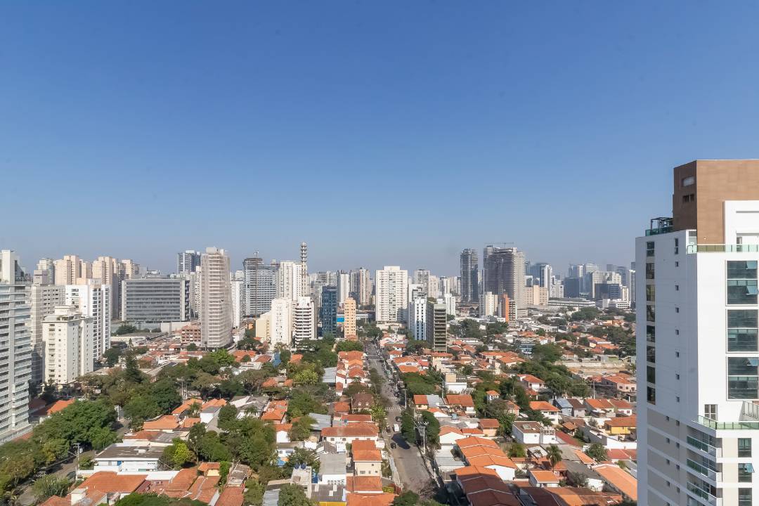- Cobertura duplex Mobiliada com amplo terraço e vista livre com 154 m² - 2 suítes - 3 vagas + depósito à venda no bairro Brooklin.