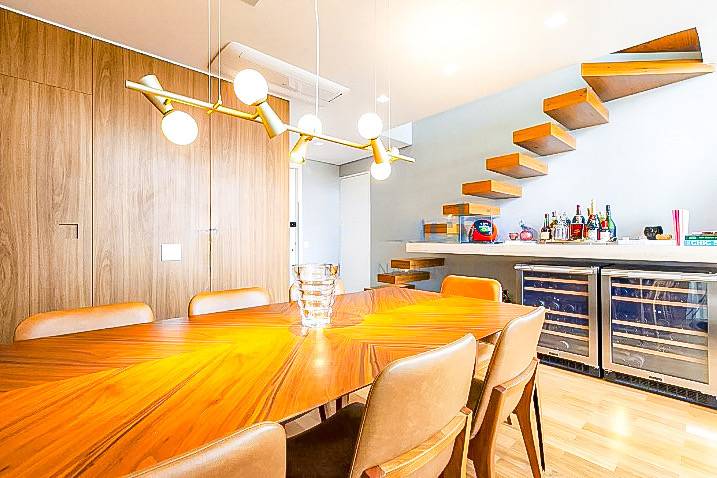 - Apartamento com 151 m², 2 quartos sendo 2 suítes à venda no bairro Vila Nova Conceição.