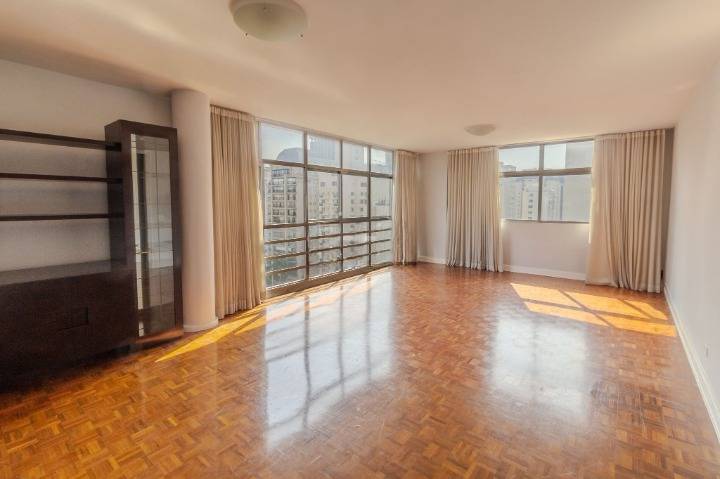 Apartamento com 228 m², 3 quartos sendo 2 suítes à venda no bairro Jardim América. - Andréa Vallis