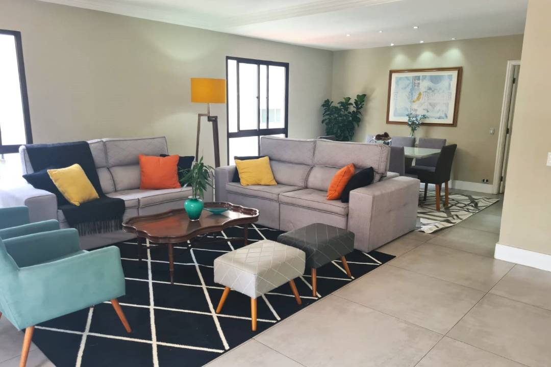 - Apartamento com 189 m², 3 quartos sendo 1 suíte à venda no bairro Jardim Paulista.