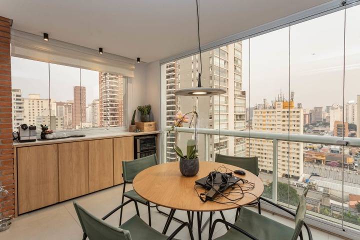 - Apartamento com 61 m², 1 quarto sendo 1 suíte à venda no bairro Itaim Bibi.