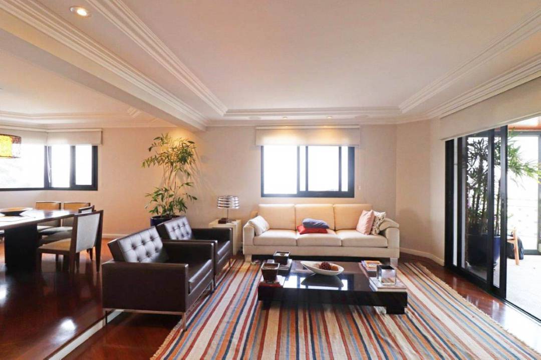 - Apartamento com 310 m², 4 quartos sendo 4 suítes à venda no bairro Alto da Lapa.