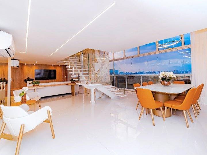 Cobertura à venda com 2 quartos, 172m² - Vila Nova Conceição,São Paulo