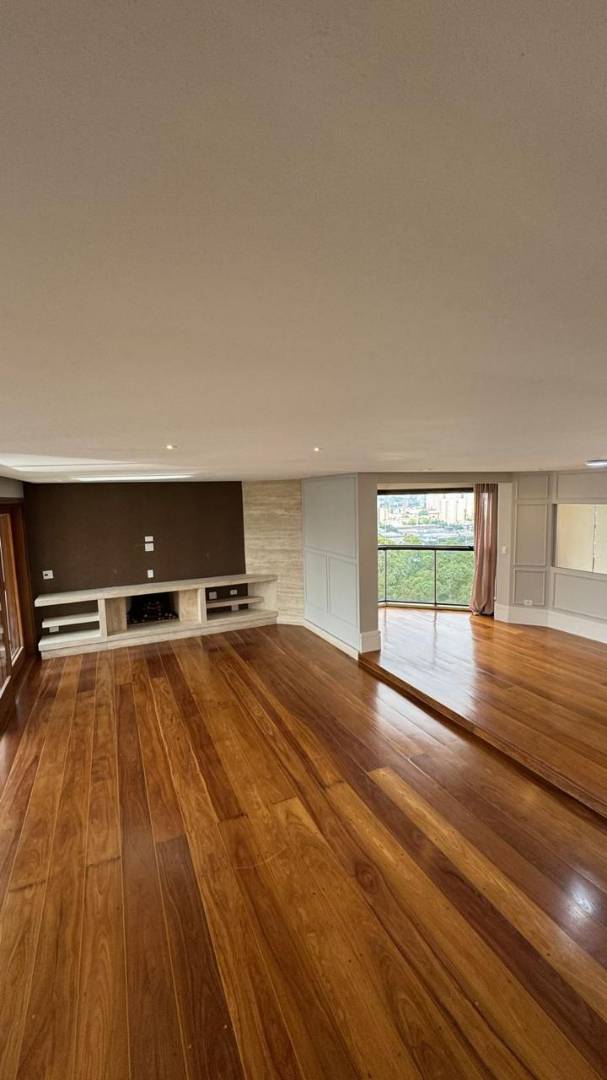 Apartamento com 236 m², 4 quartos sendo 4 suítes à venda no bairro Jardim Fonte do Morumbi. - Andréa Vallis