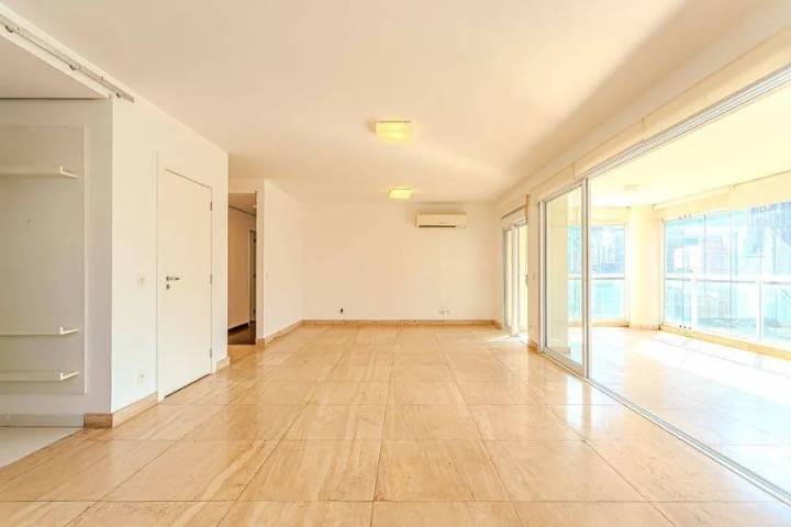 Apartamento à venda com 3 quartos, 203m² - Itaim Bibi,São Paulo