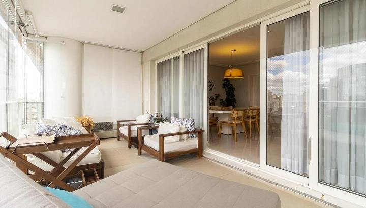 - Apartamento com 157 m², 2 quartos sendo 2 suítes à venda no bairro Itaim Bibi.