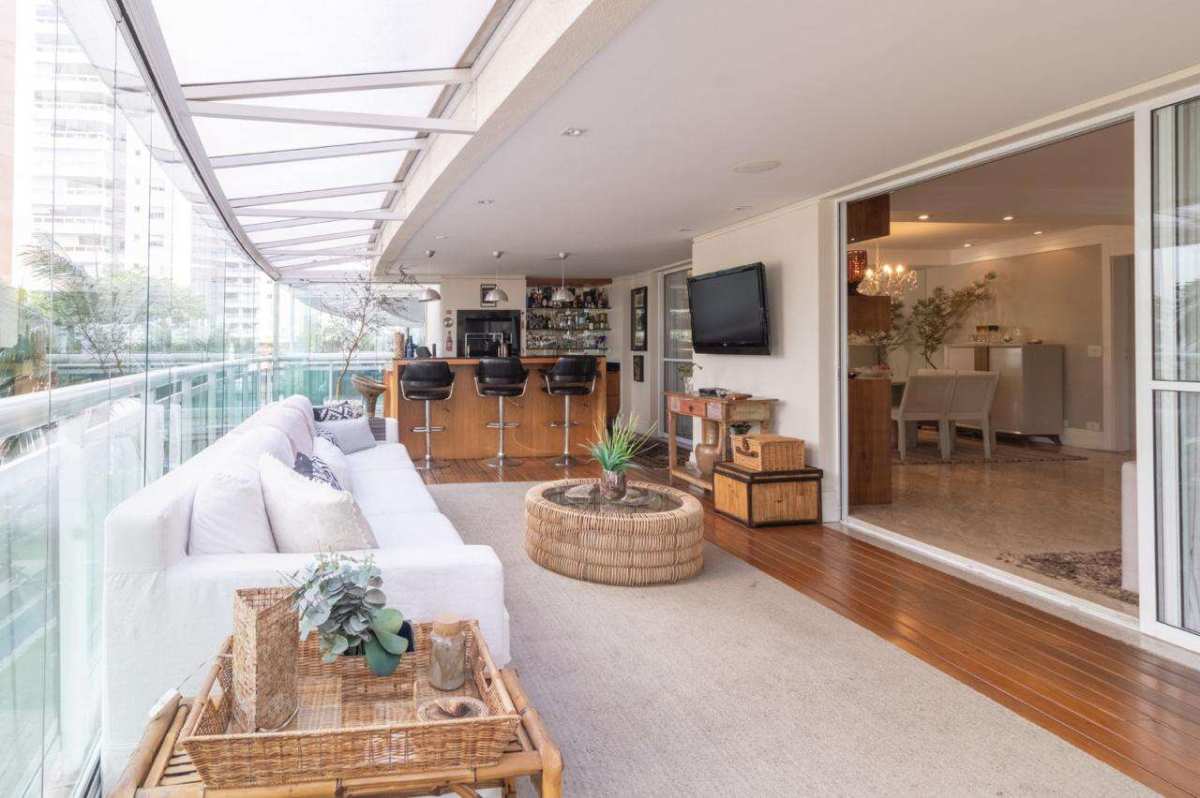 Apartamento Garden à venda com 3 quartos, 213m² - Vila Romana,São Paulo