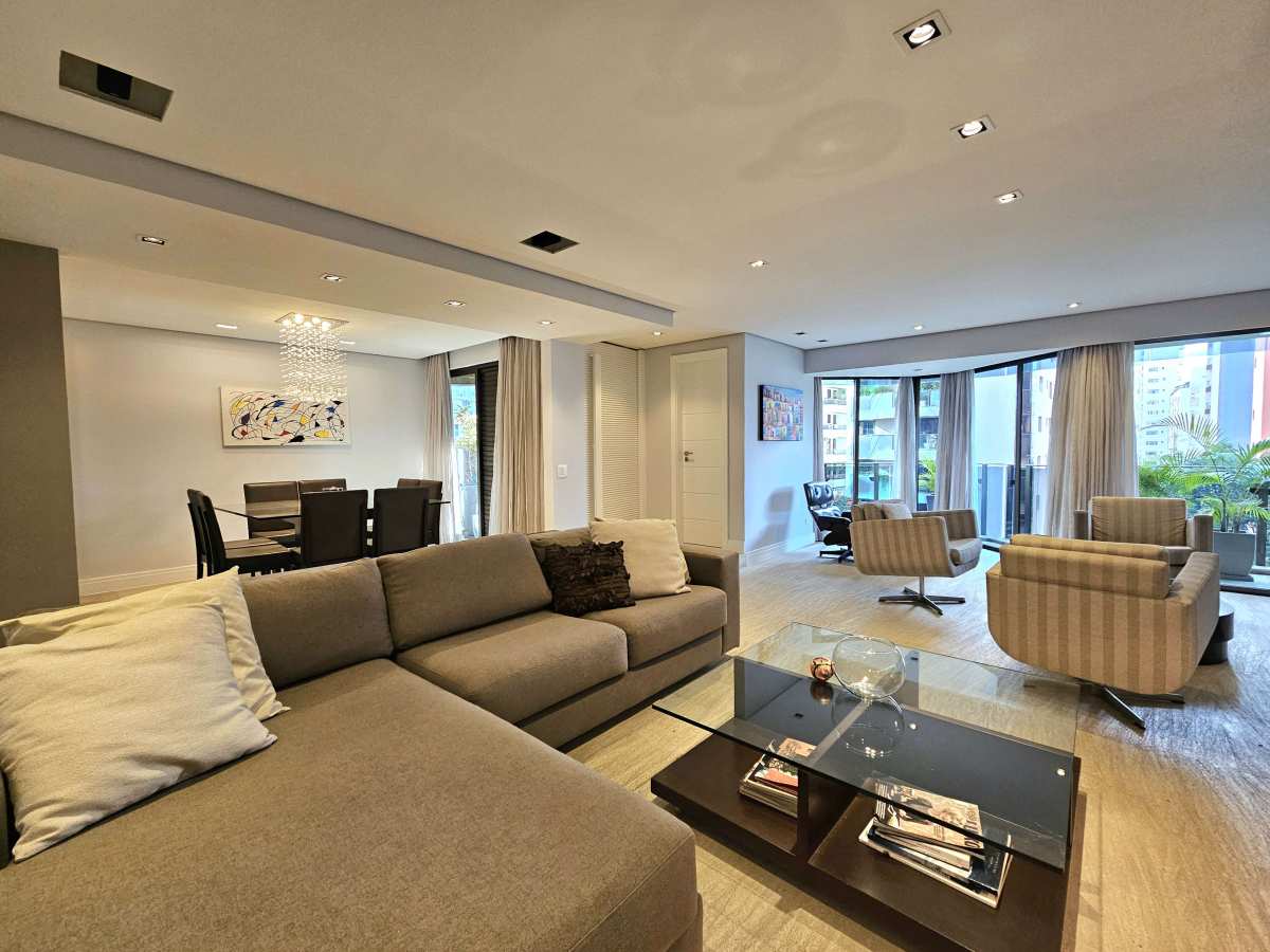 Apartamento para alugar com 2 quartos, 163m² - Itaim Bibi,São Paulo