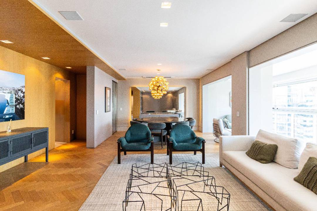 Apartamento com 201 m², 2 quartos sendo 2 suítes à venda no bairro Itaim Bibi. - Andréa Vallis